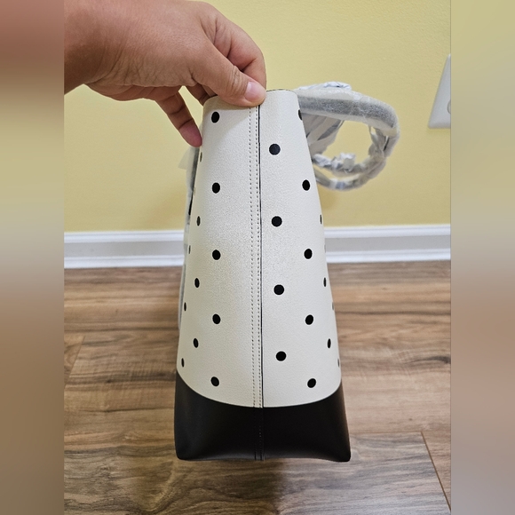 DisneyxKate Spade Minnie Mouse tote reversible black polka dot+matching wallet - Picture 17 of 17